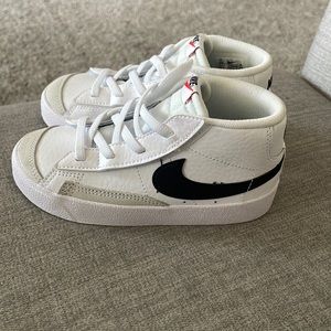 Toddler Nike high Top Blazer sneakers